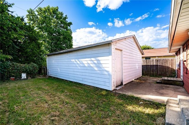 1217 Carlisle Avenue, Dayton, OH 45420