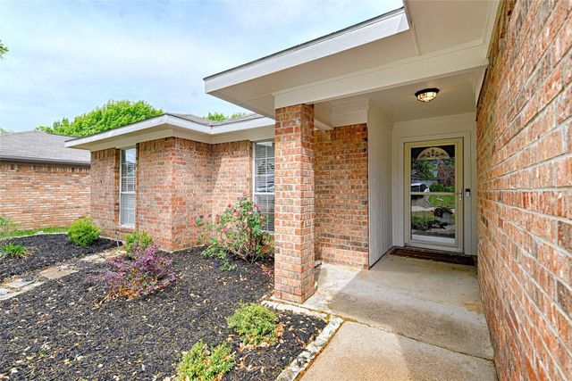 787 Evelyn Drive, Terrell, TX 75160