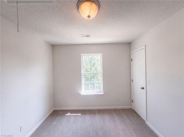 6008 White Chapel Way, Greensboro, NC 27405