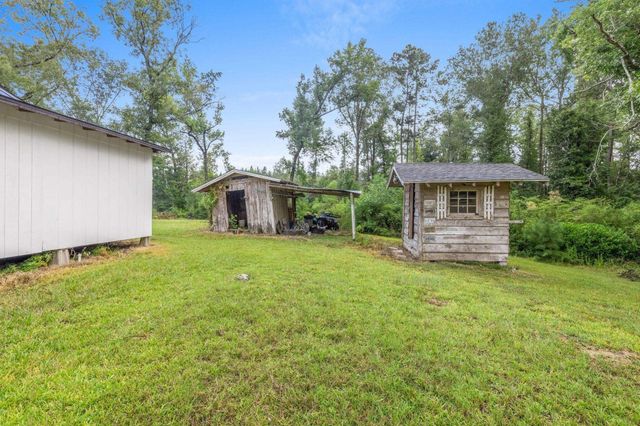 523 Atwood Daniels Rd, Ragley, LA 70657