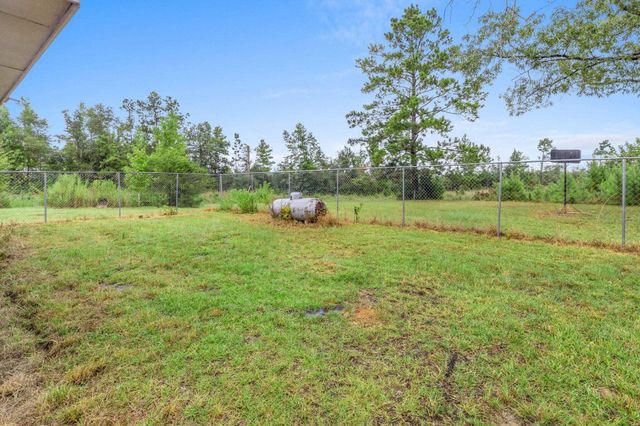523 Atwood Daniels Rd, Ragley, LA 70657
