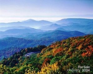 236 Nottingham Drive, Mill Spring, NC 28756