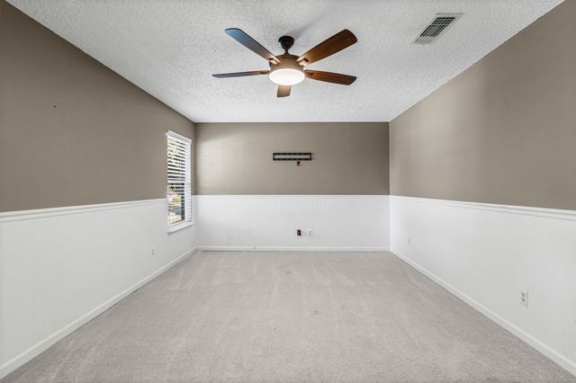 2810 Monthaven Drive, Arlington, TX 76001