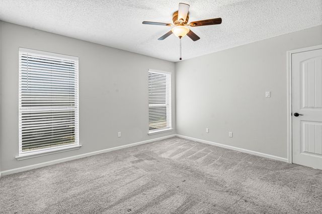 2810 Monthaven Drive, Arlington, TX 76001