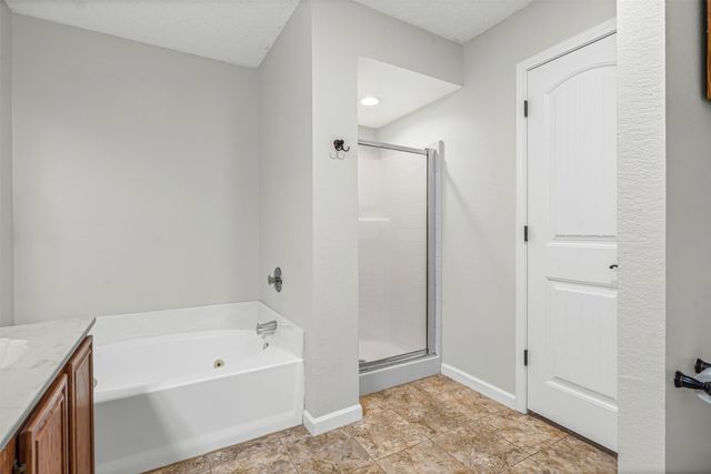 2810 Monthaven Drive, Arlington, TX 76001