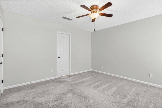 2810 Monthaven Drive, Arlington, TX 76001
