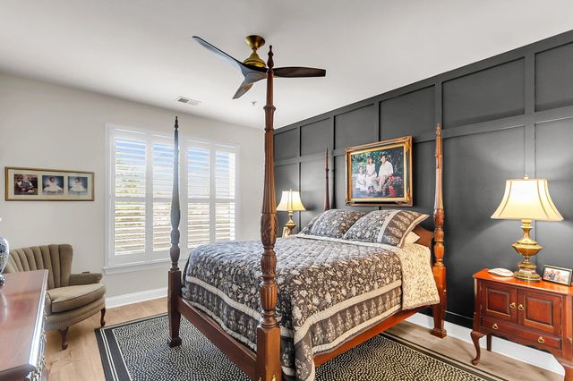 2244 Ashley Crossing Drive 115, Charleston, SC 29414