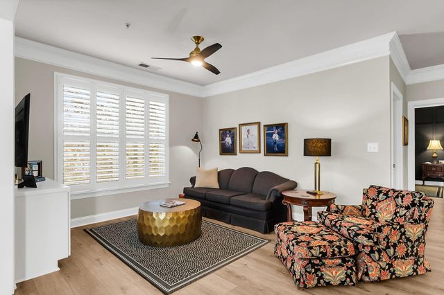 2244 Ashley Crossing Drive 115, Charleston, SC 29414