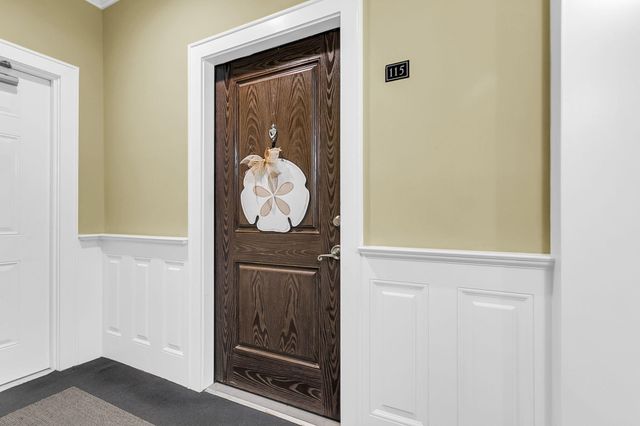 2244 Ashley Crossing Drive 115, Charleston, SC 29414