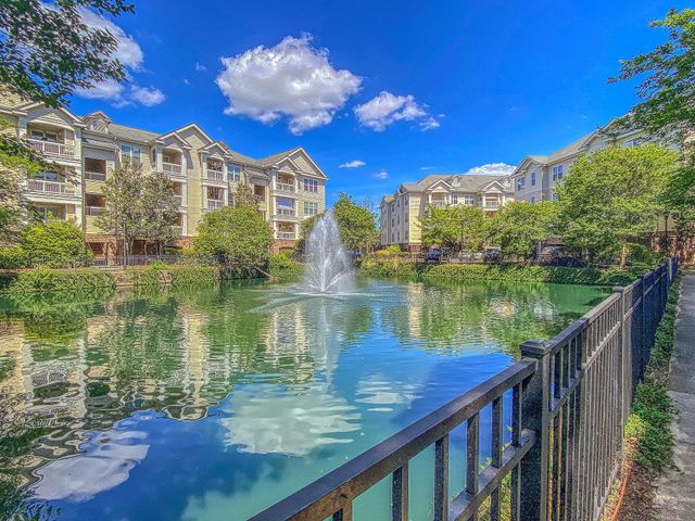 2244 Ashley Crossing Drive 115, Charleston, SC 29414