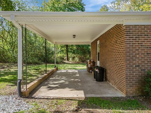 670 Tingen Mine Road, Roxboro, NC 27574