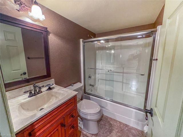 2121 Collier AVE E # 316, Fort Myers, FL 33901