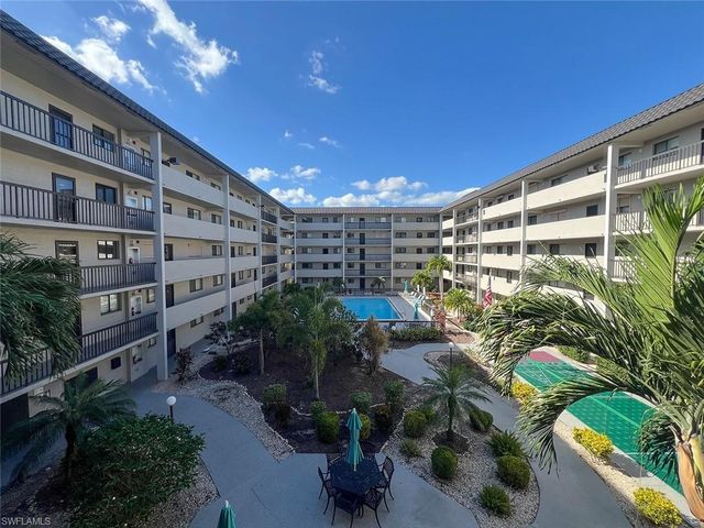 2121 Collier AVE E # 316, Fort Myers, FL 33901