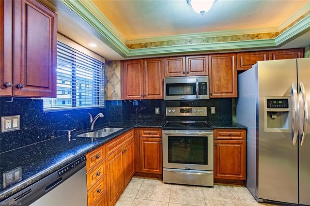 2121 Collier AVE E # 316, Fort Myers, FL 33901