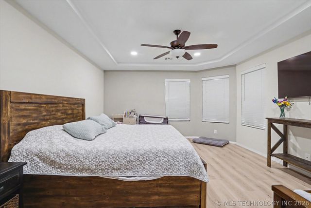 7209 S Hemlock Avenue, Broken Arrow, OK 74011