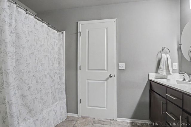 7209 S Hemlock Avenue, Broken Arrow, OK 74011