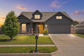 7209 S Hemlock Avenue, Broken Arrow, OK 74011