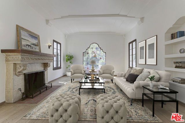 2401 E Glenoaks Boulevard, Glendale, CA 91206
