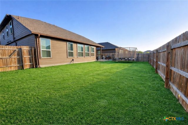 477 Centinela Street, New Braunfels, TX 78130