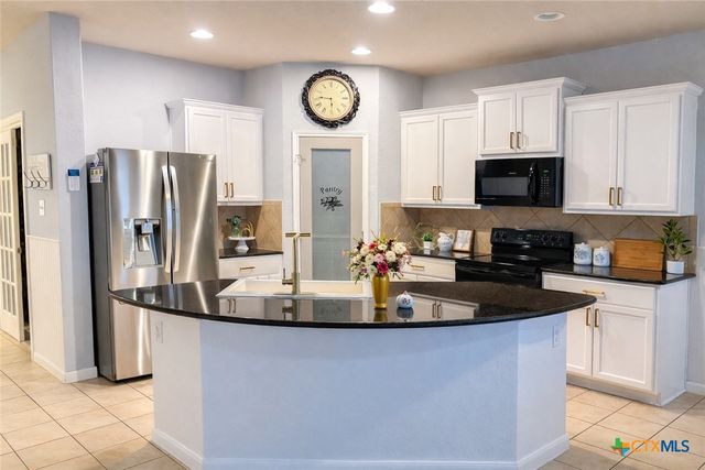 477 Centinela Street, New Braunfels, TX 78130