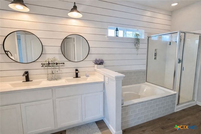 477 Centinela Street, New Braunfels, TX 78130