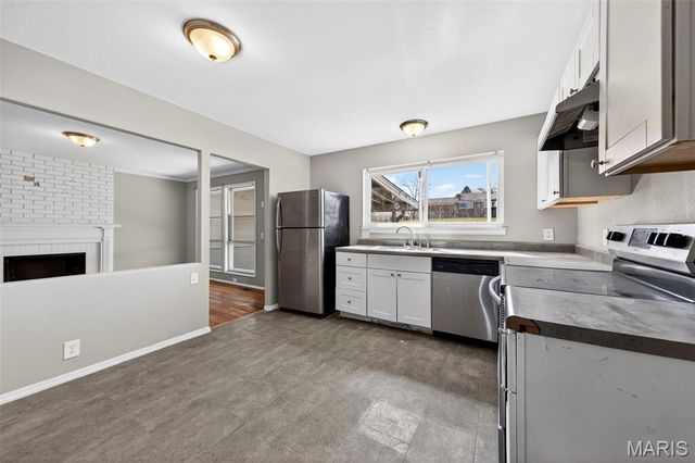 3027 Westminster Drive, Florissant, MO 63033