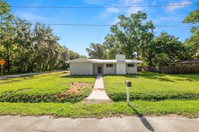 1112 N PENNSYLVANIA AVENUE, Plant City, FL 33563