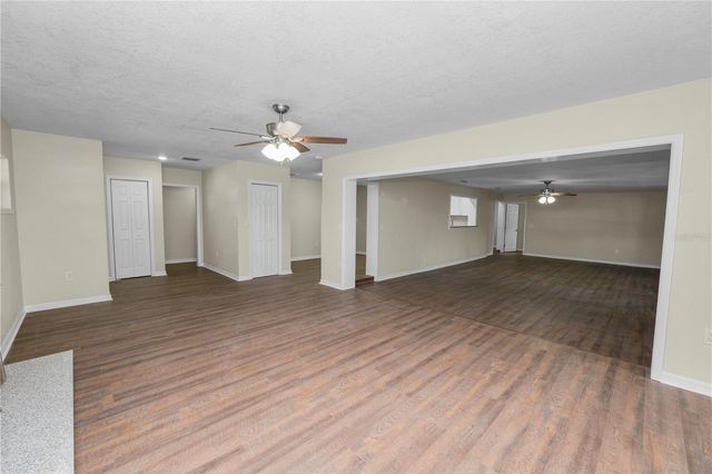 1112 N PENNSYLVANIA AVENUE, Plant City, FL 33563