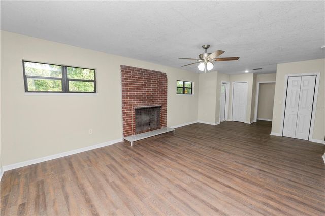 1112 N PENNSYLVANIA AVENUE, Plant City, FL 33563