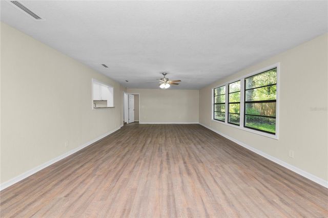 1112 N PENNSYLVANIA AVENUE, Plant City, FL 33563