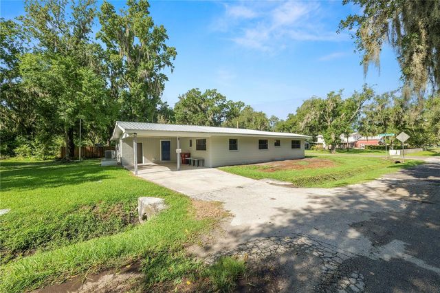 1112 N PENNSYLVANIA AVENUE, Plant City, FL 33563
