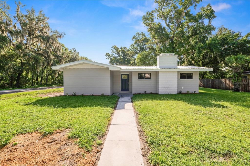1112 N PENNSYLVANIA AVENUE, Plant City, FL 33563