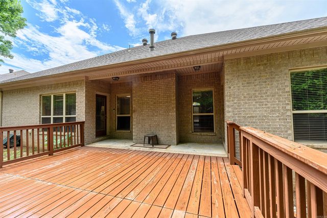 7051 E Ridge Drive, Sherwood, AR 72120