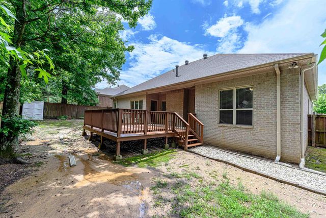 7051 E Ridge Drive, Sherwood, AR 72120