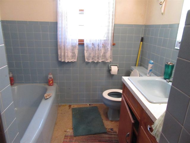 8973 Gast Road, Bridgman, MI 49106