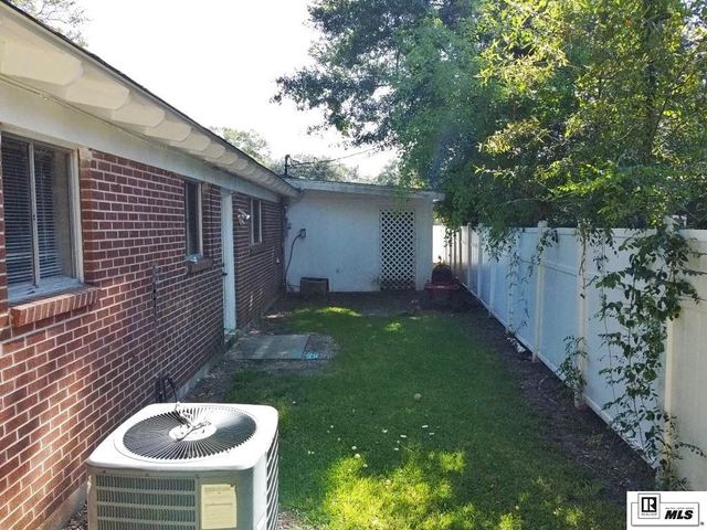 2329 SAUVELLE DRIVE, Monroe, LA 71201