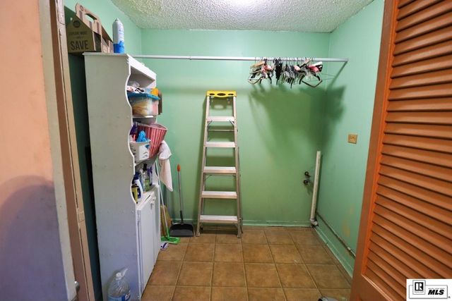 2329 SAUVELLE DRIVE, Monroe, LA 71201