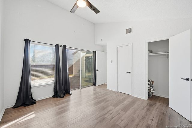 6304 Village Arbor, San Antonio, TX 78250