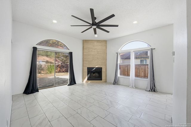 6304 Village Arbor, San Antonio, TX 78250