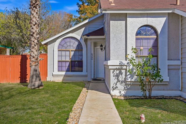 6304 Village Arbor, San Antonio, TX 78250