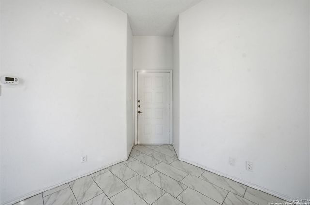 6304 Village Arbor, San Antonio, TX 78250