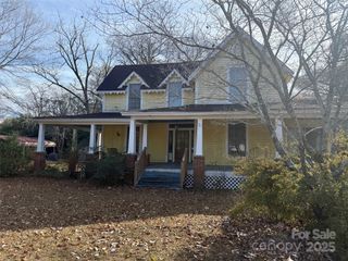 1801 Overbrook Road, Kershaw, SC 29067