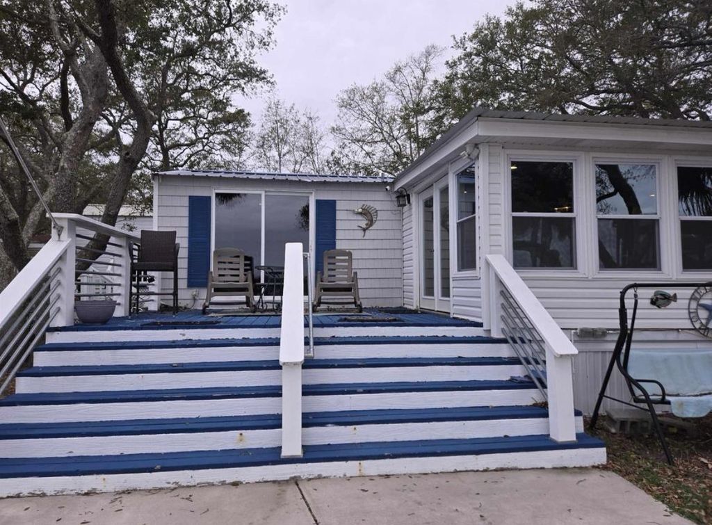 337 Yucca Circle, Garden City Beach, SC 29576 — photo 2