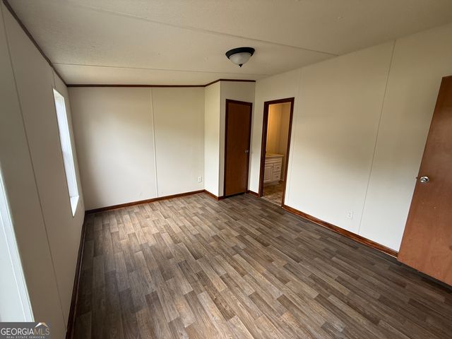 6 Skyland Drive W, Locust Grove, GA 30248