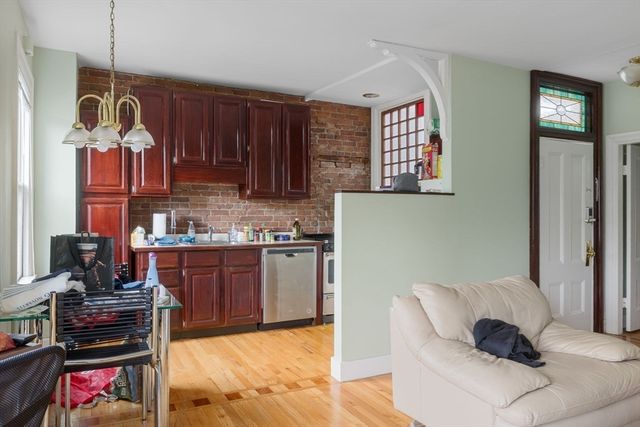 407A Broadway, Cambridge, MA 02138