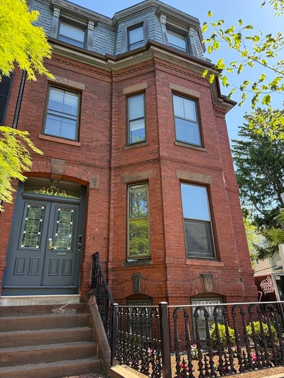 407A Broadway, Cambridge, MA 02138