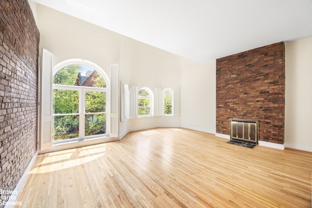 143 W 94TH Street, New York City, NY 10025