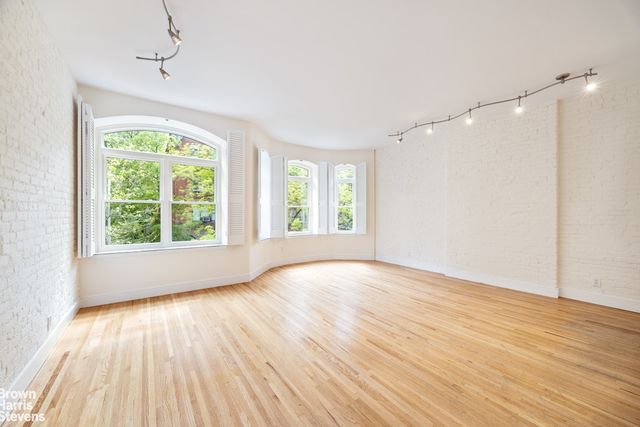 143 W 94TH Street, New York City, NY 10025