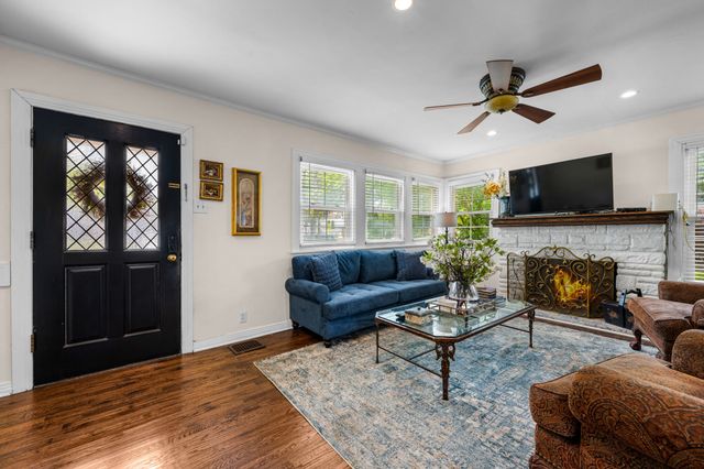 2922 Lovers Lane, University Park, TX 75225