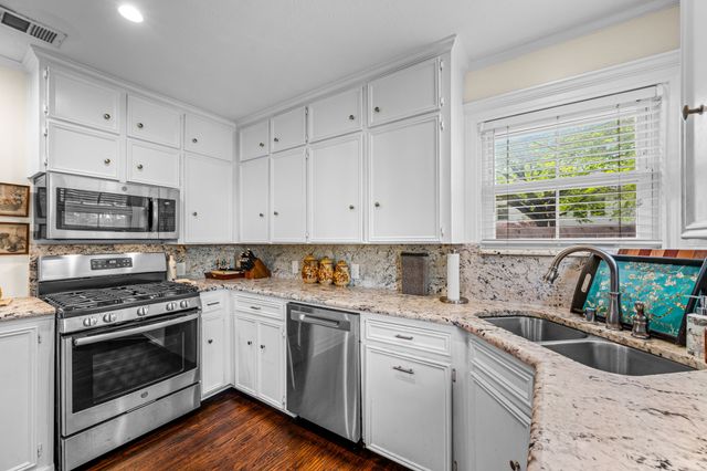 2922 Lovers Lane, University Park, TX 75225